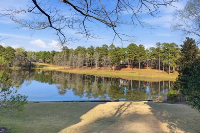 Ultimate lakeside living in the estate section of Woodside, a - photo 3