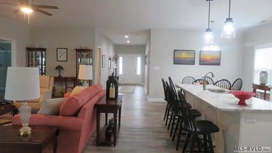 This beautiful 3-bedroom, 3-bathroom brick patio home is only - photo 13
