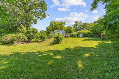 Darling 2 bedroom 1 bath updated house sits on a secluded treed - photo 25