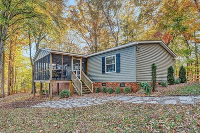 Smith Mountain Lake Home For Sale in Wirtz Virginia