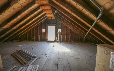 Ideal location in picturesque downtown Belfast! Renovations in