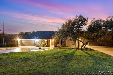 Canyon Lake Home For Sale in Canyon Lake Texas