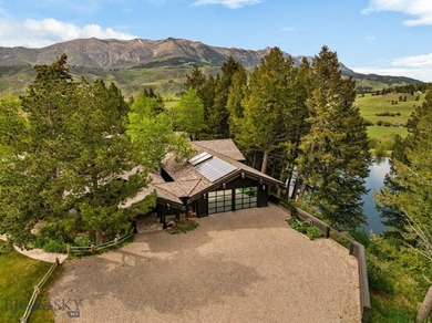 Stunning unobstructed views, privacy with an elegant - photo 19