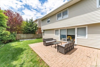 Welcome to this stunning 6-bedroom, 3.5-bath home on a beautiful - photo 25