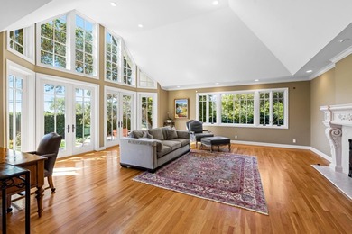 Offering a wonderful combination of English Manor architectural - photo 8
