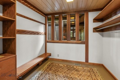 Stunning unobstructed views, privacy with an elegant - photo 41