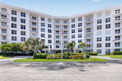Spacious 1BR/1.5BA condo featuring the largest one-bedroom floor - photo 1