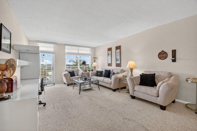 Spacious 1BR/1.5BA condo featuring the largest one-bedroom floor - photo 7