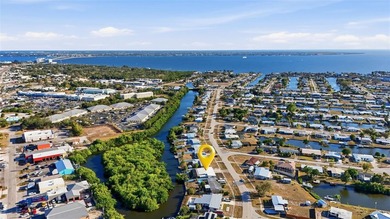 Bring your boat and start enjoying true Florida waterfront - photo 3