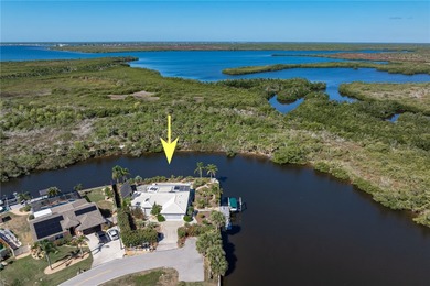 Port Charlotte Waterway Area Home For Sale in Port Charlotte Florida