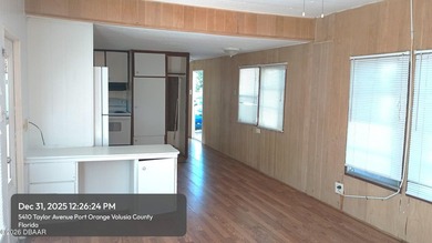 NO LOT RENT. Investor only. Currently rented for $1,200 mo - photo 3