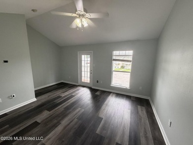 Enjoy coastal living in this 3-bedroom, 3-bath townhome in the - photo 21