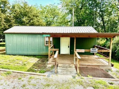 Erb Lake Home For Sale in Ste Genevieve Missouri