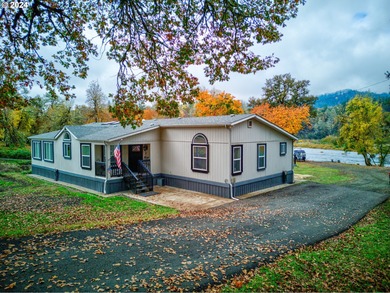 Lake Home For Sale in Roseburg, Oregon