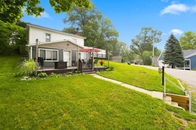 Lakefront Home in Fremont, Indiana for Sale on Jimmerson Lake - photo 3