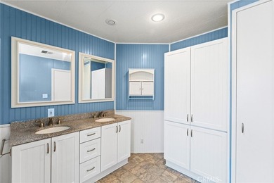 This is a beautifully remodeled home with 2 bedrooms and 2 - photo 24