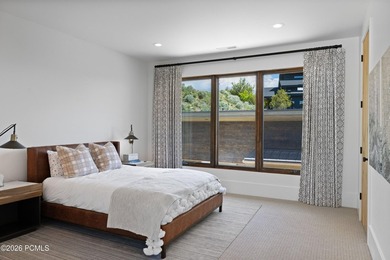 Perched along one of Red Ledges' premier ridgelines, this - photo 43