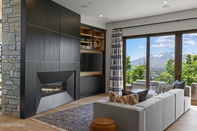 Perched along one of Red Ledges' premier ridgelines, this - photo 46