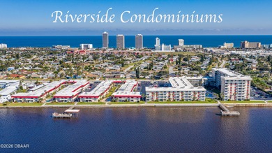 (private lake, pond, coastal) Condo For Sale in Daytona Beach Florida
