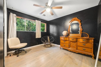 Perfect place to call home!! You will love the new LVP flooring - photo 2
