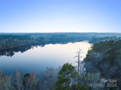 Goodwill Estate is a 736-acre, 7-parcel, gated haven. Surrounded - photo 2