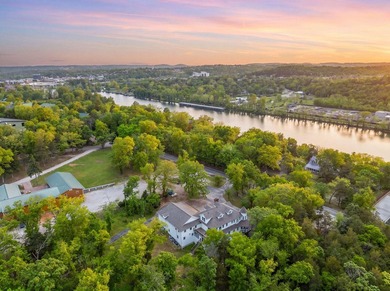 Hospitality & Investment Opportunity in the Heart of Branson - photo 2
