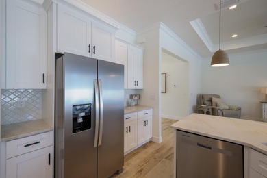 SOUTH GULF COVE | CUSTOM 2023 BUILDER MODEL | POOL & SPA | 3-CAR - photo 8