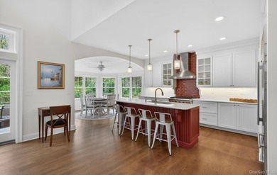 Welcome to 9 Briarsweet Lane, a hidden gem in the heart of - photo 20