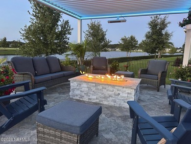 Welcome to 45 Lomond Court, a thoughtfully upgraded lakefront - photo 20