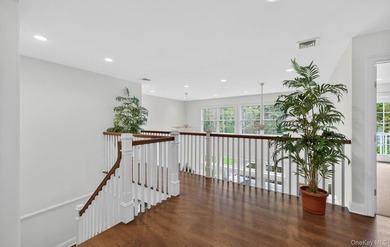 Welcome to 9 Briarsweet Lane, a hidden gem in the heart of - photo 28