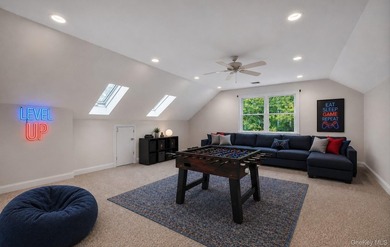 Welcome to 9 Briarsweet Lane, a hidden gem in the heart of - photo 38