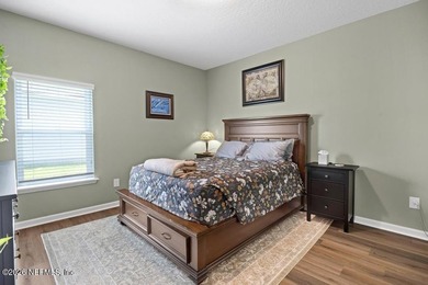 Welcome to 45 Lomond Court, a thoughtfully upgraded lakefront - photo 47