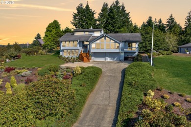 Lake Home For Sale in Florence, Oregon