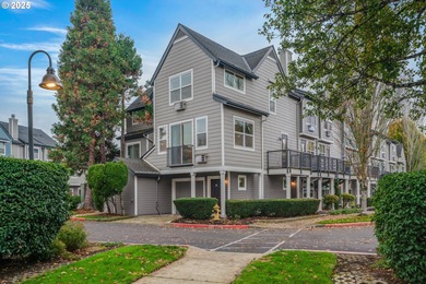 Columbia River - Clark County Condo For Sale in Vancouver Washington