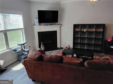 BEAUTIFULL HOME , BEST PLAN IN THE COMMUNITY. RANCH HOME WITH A - photo 15