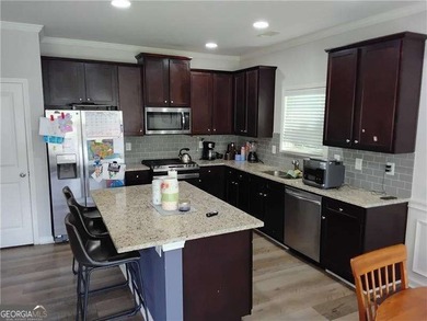 BEAUTIFULL HOME , BEST PLAN IN THE COMMUNITY. RANCH HOME WITH A - photo 18