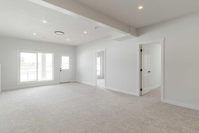 Welcome to this exceptional bungalow offering over 2,500 sq. ft - photo 26