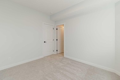 Welcome to this exceptional bungalow offering over 2,500 sq. ft - photo 29