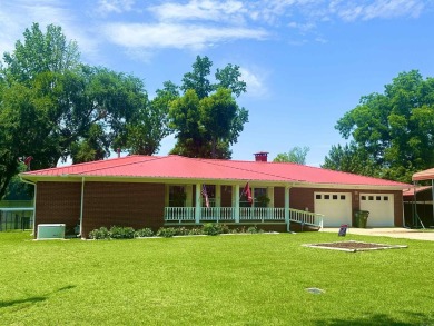 Lake Home For Sale in Hot Springs, Arkansas