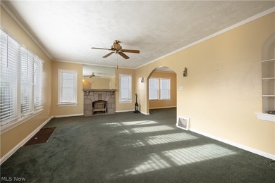 discover this beautiful maintained triplex, ideallly located - photo 2