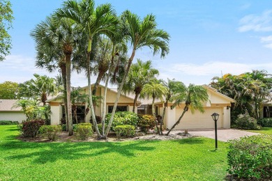Rare Secluded 3 Bedroom Home on a Corner Lot*New Roof & - photo 2