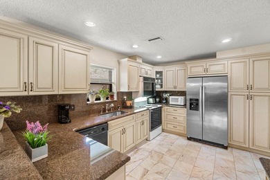 Rare Secluded 3 Bedroom Home on a Corner Lot*New Roof & - photo 8