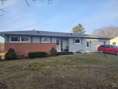 (private lake, pond, creek) Home For Sale in Clintonville Wisconsin