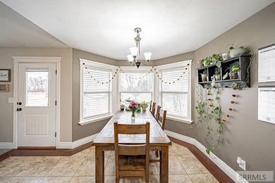 Seller is offering a $3,000 buyer credit toward closing costs - photo 15