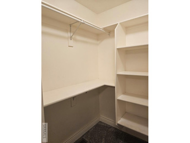 Seller is offering a $3,000 buyer credit toward closing costs - photo 20