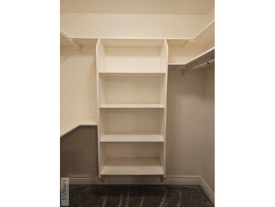 Seller is offering a $3,000 buyer credit toward closing costs - photo 21