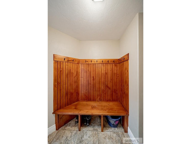 Seller is offering a $3,000 buyer credit toward closing costs - photo 27