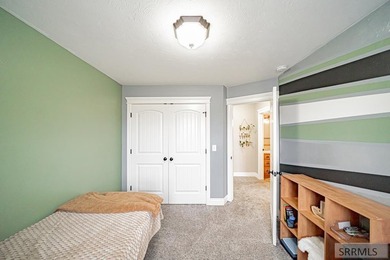 Seller is offering a $3,000 buyer credit toward closing costs - photo 44