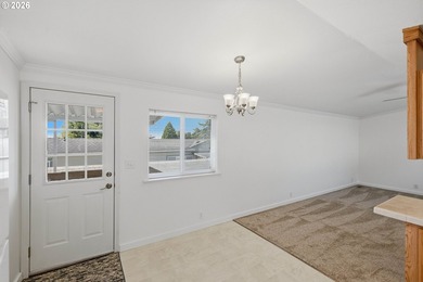 Beautifully updated home in a desirable all-age park! This - photo 5