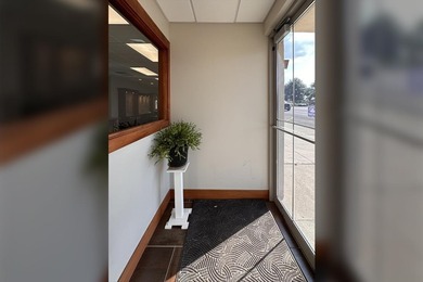 Commercial opportunity in downtown Sioux Center!! This ADA